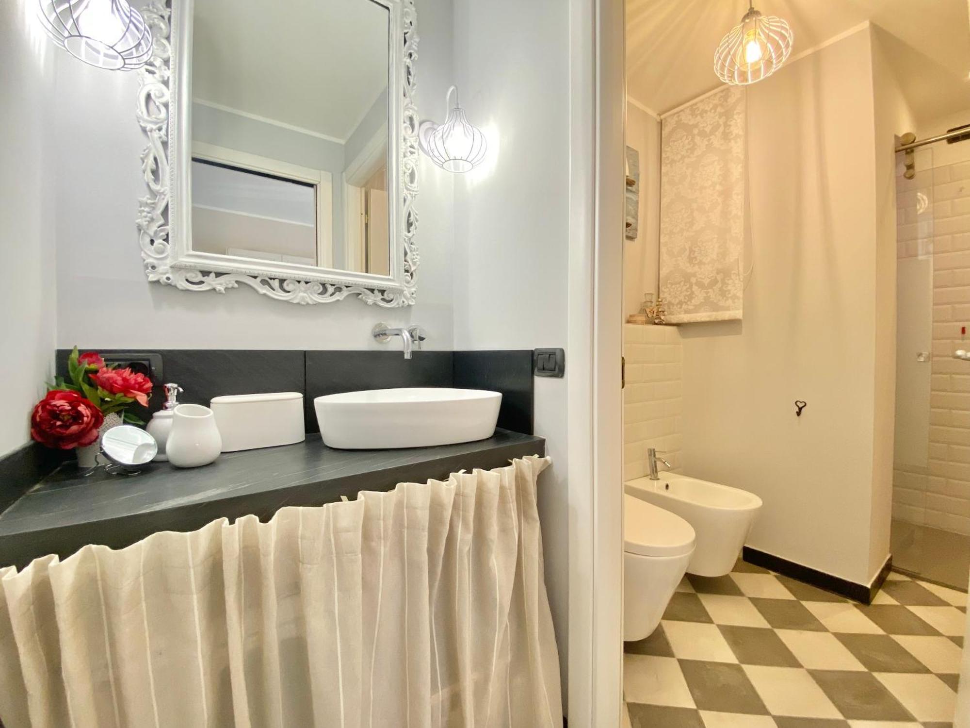 Casaviva - Le Vele Di Angela Apartment Генуа Екстериор снимка